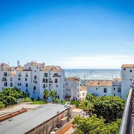 Appartamento 3 Bedroom Duplex With Pool In Puerto Banus