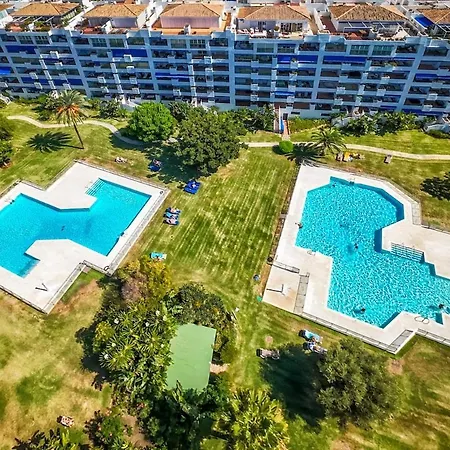 3 Bedroom Duplex With Pool In Puerto Banus Appartamento