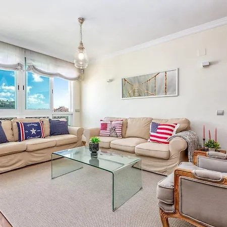 3 Bedroom Duplex With Pool In Puerto Banus
